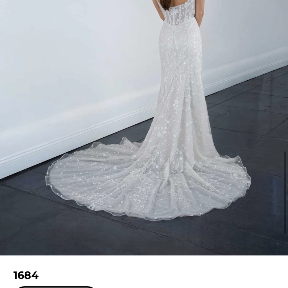 Martina Liana White Embellished Ruffled Sheath Dress - Picture 4 of 5